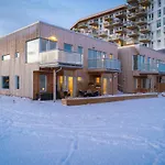 SKIR 2 Bdr CORNER VIEW APARTEMENT