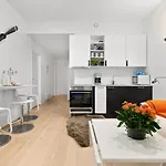 SKIR 2 Bdr CORNER VIEW APARTEMENT