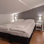 Nice And Quiet Apartment In City Centre