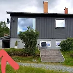 Aurora Rooms In Shared Apartment Nr2 We Are Doing Privet Northen Lights Trips, Reindeer Trip And Fjord Sommaroy Trip
