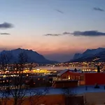 60 Sqm Apartment A - Free Parking!