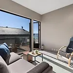 Seaview Studio W/Terrace&Parking