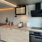 Cosy Studio 600M From Centrum!