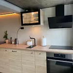 Cosy Studio 600M From Centrum!