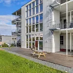 Big Apartment Close To City Centre With Parking
