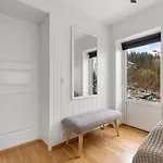 Cozy Elegant 2Bedroom Apt W/Parking And Nice View