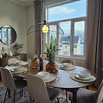 Amazing Tromso City Apartment With Free Parking And Lovely City Views!