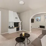 Enter Tromso - 3 Bedroom Home