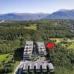 Ny Leilighet I Nytt Bygg I Naturskjonne Omgivelser!
