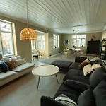 Central Classic Villa With A Big Sauna