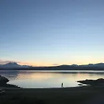 Arctic Homestay With Northern Light Viewpoint