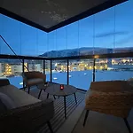 Penthouse City Apartment - Tromso