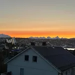 Sentral Og Koselig Leilighet