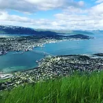 Sentral Og Koselig Leilighet