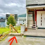 Modern Apartment In Tromso