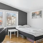 Central Panoramic Retreat