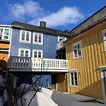 Tidligere Stall Omgjort Til Koselig Hjem I Sentrum