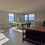 Yggdrasil Sea View Lodge