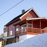 Big Family House With 3 Bedrooms