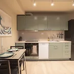 Elegant And Comfy Apartment