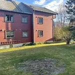 Arctic Paradise - 4 Bedroom Apartment In Tromso