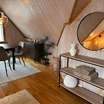 Cozy Central Loft Apartment With Amazing View