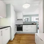 Modern Sunny Apartment In Tromso With Parking