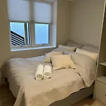 Boutique Style Apartment Near The City Centre