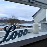Cozy Apartment With Two Bedrooms And Beautiful View