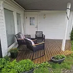 Central 3 Bedroom Apartment - Free Parking