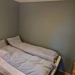 Central 3 Bedroom Apartment - Free Parking