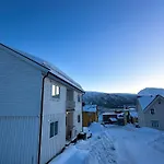 3 Bedroom Apartment In Centre Of Tromso
