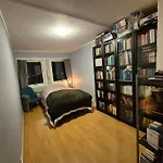 Stor Leilighet Naert Sentrum Med Nydelig Utsikt!
