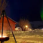 Fredelig Leilighet Med Utsiktsplass Til Nordlys