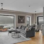 The View - City Center Apartment With Spectacular Views