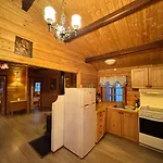 Aurora Cabin Tromvik
