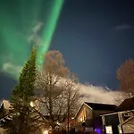 Luxury Apartment Vip Northern Lights Trip