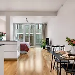 City Center Apartment