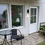 Room With Shared Kitchen And Bathroom Nr 2