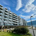 Apartment Tromso - Seaside -52Sq -Free Garage Park