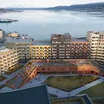 Corner Apartment Vervet