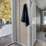 Amazing Tromso City Apartment With Free Parking And Lovely City Views!