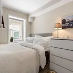 Modern 2 Bedroom Apartment In The Heart Of Tromso