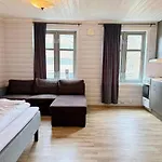 Very Central, Simple Apartment