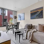 Arctic Stay I Cozy I Central