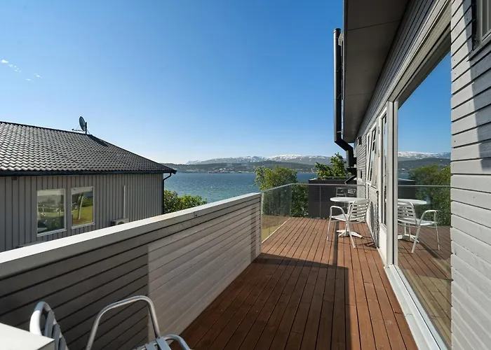 Seaview Studio W/Terrace&Parking