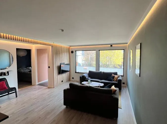 Fresh Apartment Near Everything !