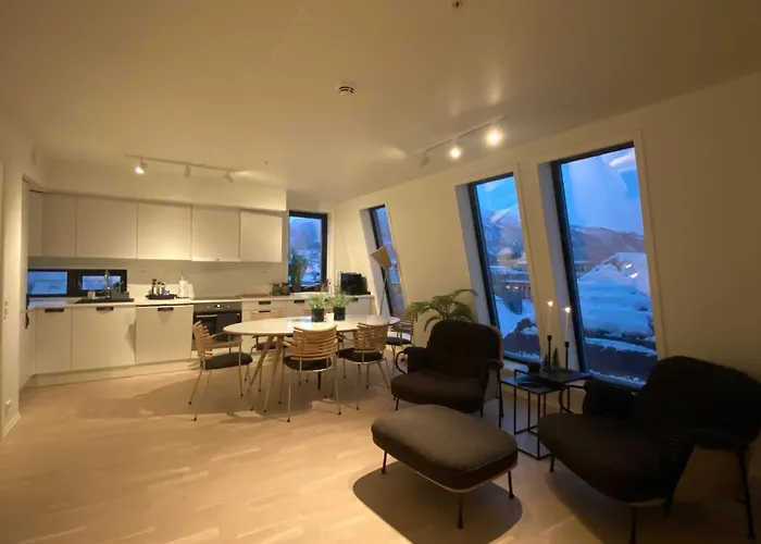 The Heart Of Tromso City Apartment