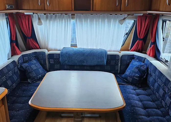 Prosper Caravan Tromso-Free Parking I Have Apartment Also Same Place, 4 People