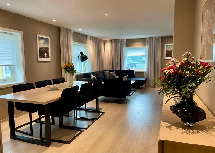 Beautiful Top Apartment Close To City Centre